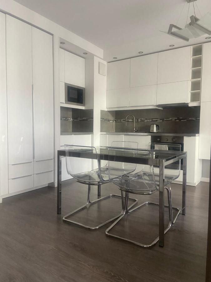 Platinum Towers Apartments Varşovia Exterior foto