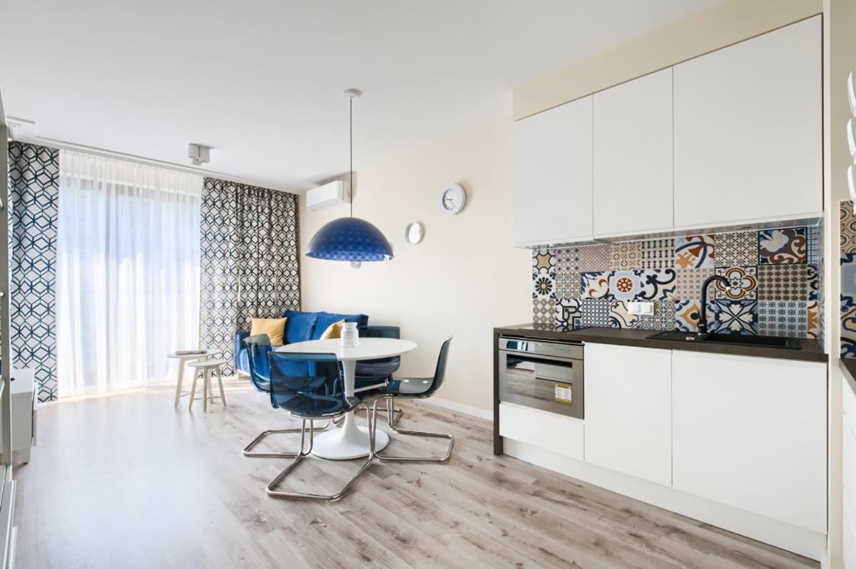 Platinum Towers Apartments Varşovia Exterior foto